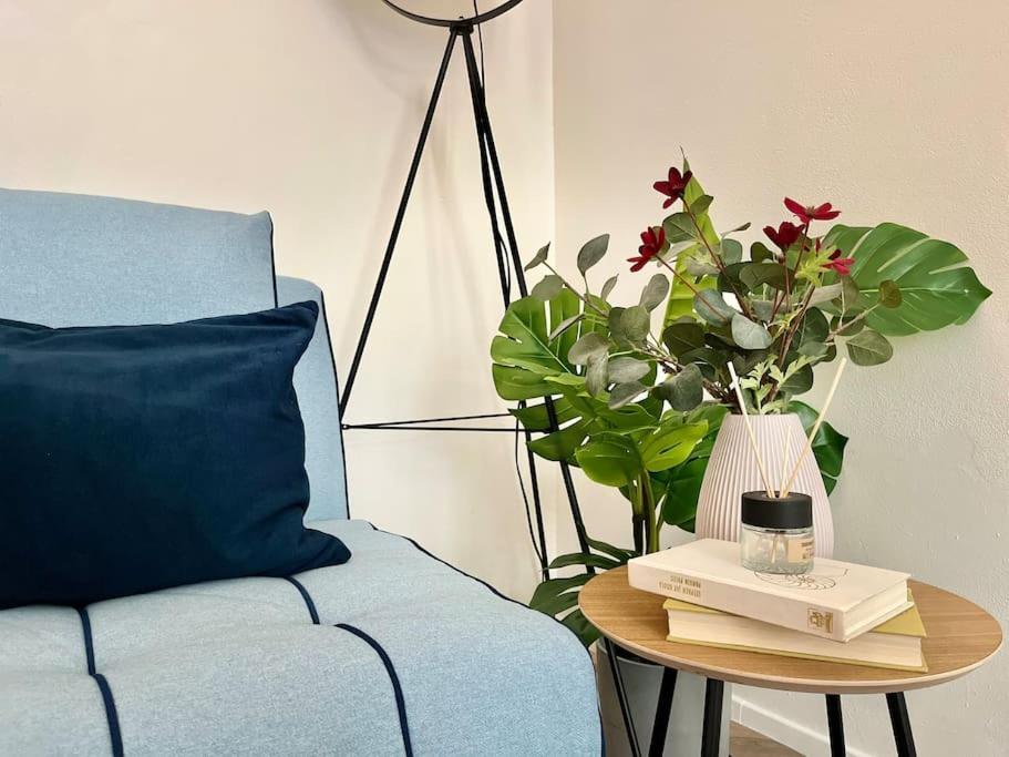 Beautiful New Town Apartment Praag Buitenkant foto